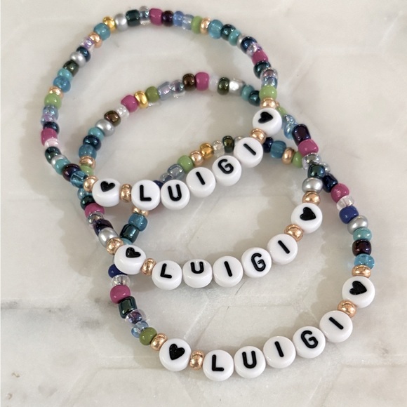 Handmade Jewelry - Luigi beaded bracelets - Set of 2